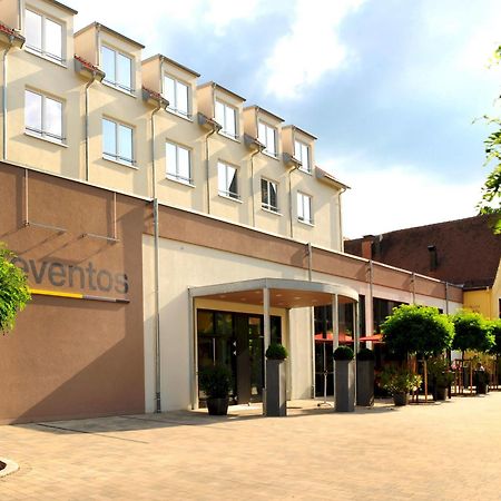Landhotel Sonne Neuendettelsau Eksteriør billede